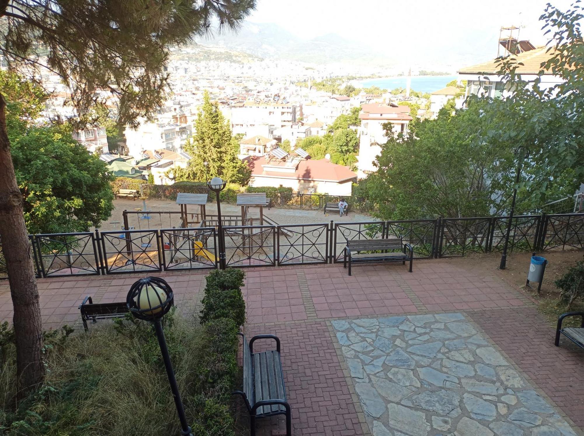 Beautiful Sultan House At Cleopatra Beach 1 With Umbrellas, Balcony, Barbecue, Private 100Mbps Wifi, Smart Tv, Table Games, Vip Trans-Fer - Beautiful Apartmenthouse Alanya Exterior photo